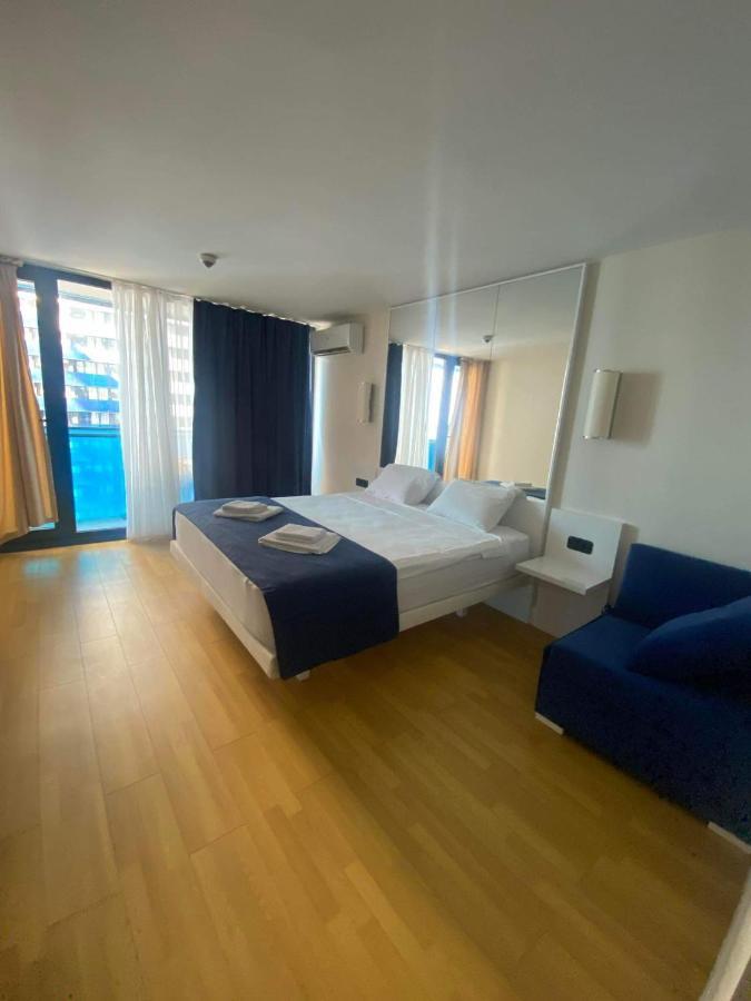 Delux Sea View Aparthotel In Orbi City Batumi Luaran gambar