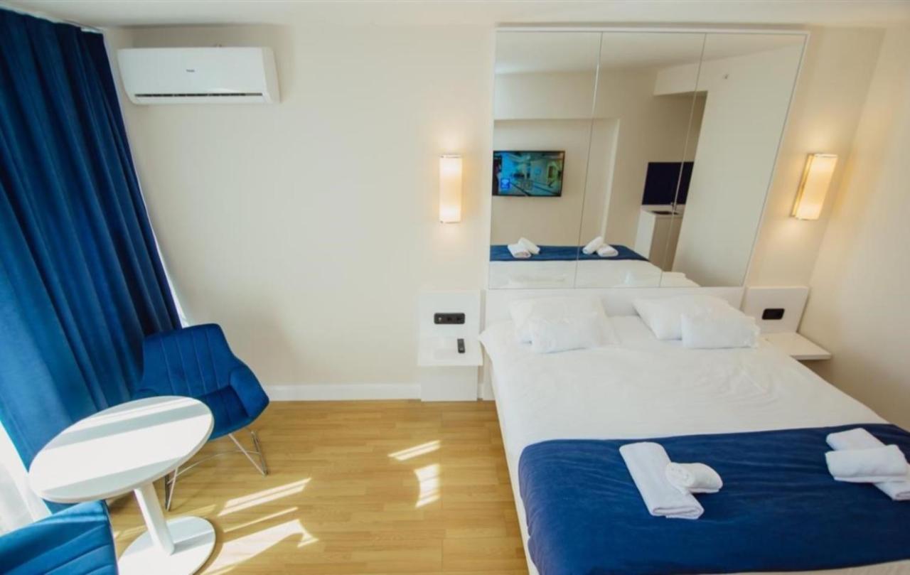 Delux Sea View Aparthotel In Orbi City Batumi Luaran gambar